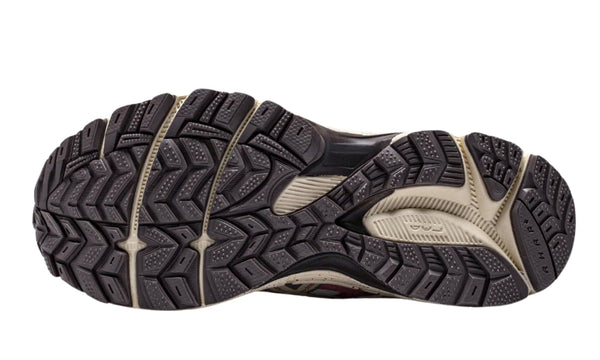 Asics Gel-Kahana 8 "White Pink"