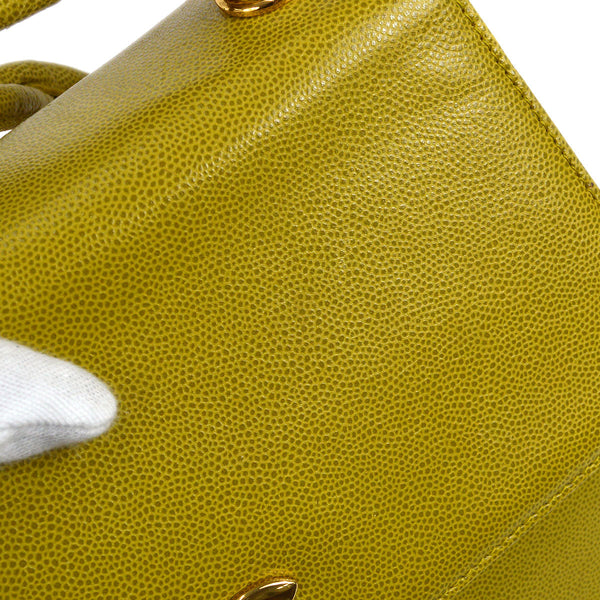 CHANEL 1997-1999 Trapezoid Flap Shoulder Bag Medium