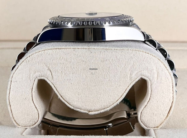 GMT-Master II "BatGirl" Full Set New