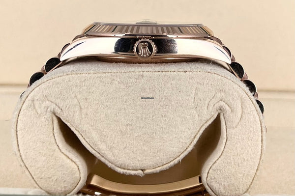 Day-Date 40 Rose Gold 18K 2018 Green Olive dial Mint condition unpolished full set