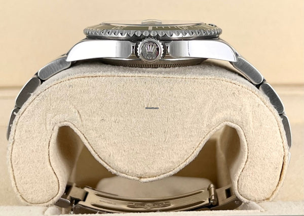 Submariner Date "Kermit" Z Serial