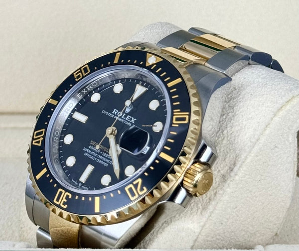 Sea-Dweller 43mm Steel Gold