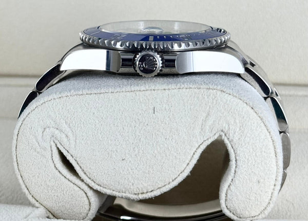 Submariner Date 18k White Gold Like New Full Set