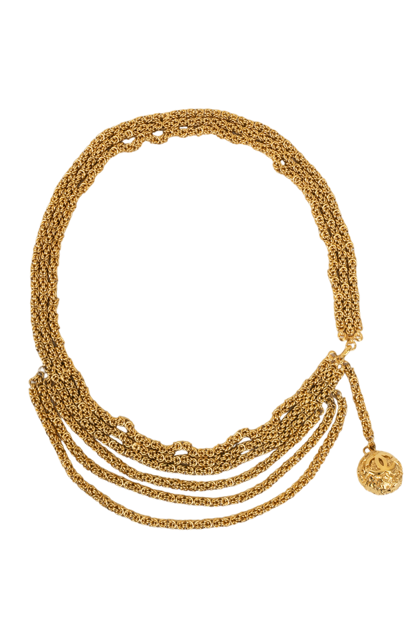 Ceinture dorée Chanel