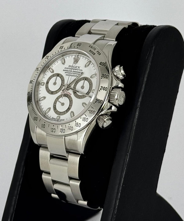 Rolex DaytonaCosmograph With Service Cards Serial F 2004-5