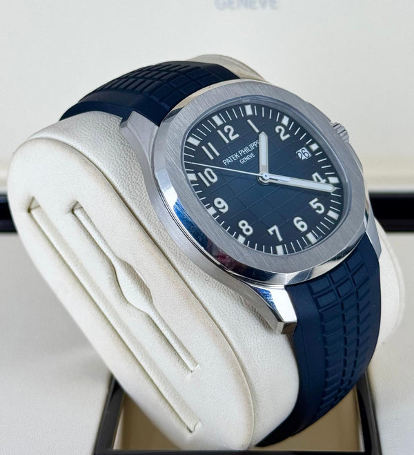 Patek Philippe Aquanaut 5168G 2019 Full Set (As NEW)