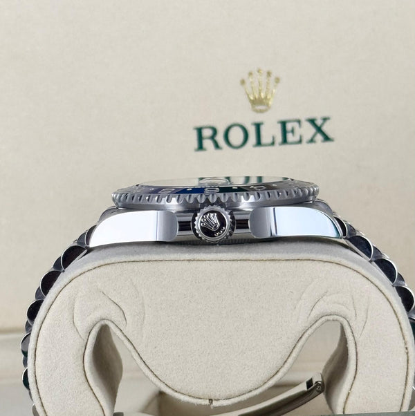 Rolex GMT MASTER IIBATGIRL 05-2025