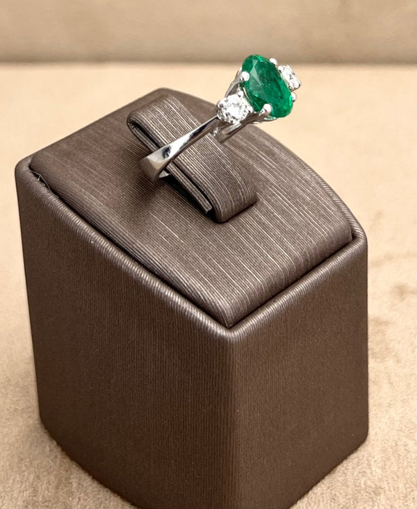 Emerald Diamond Ring