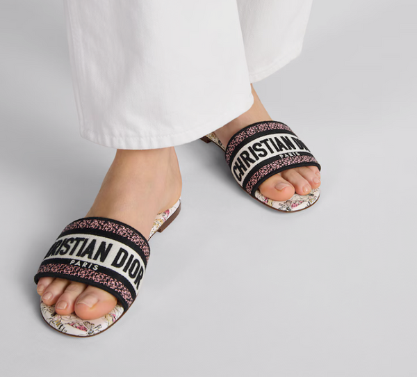 Dway Sandal