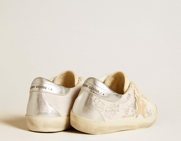 Super-Star LTD with Swarovski crystals and smoke gray leather star