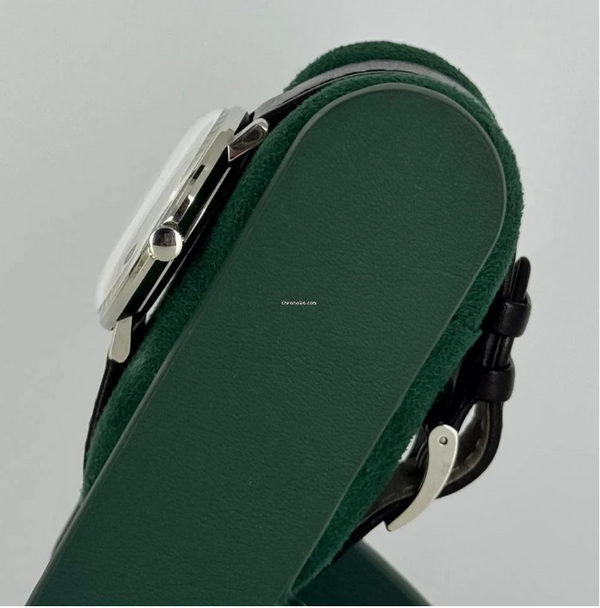 Junghans max bill hand-wound