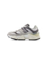 Sneakers per bambini New Balance Kids 9060 grigio con design ad inserti