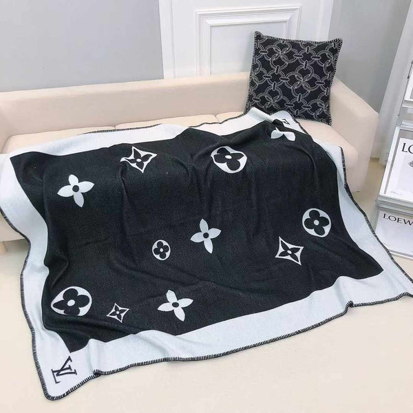 PLAID MONOGRAM