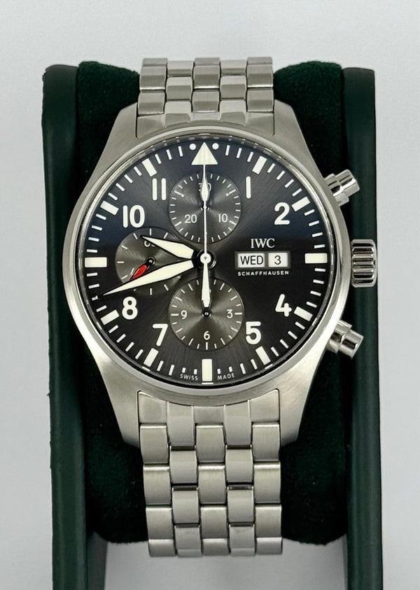Pilot Spitfire Chronograph Full Set Like New