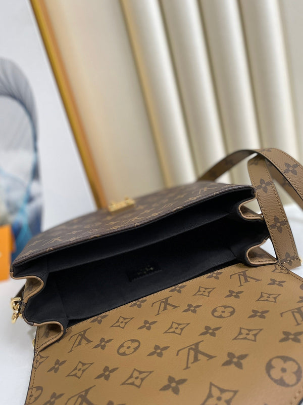 LV MÉTIS POUCH