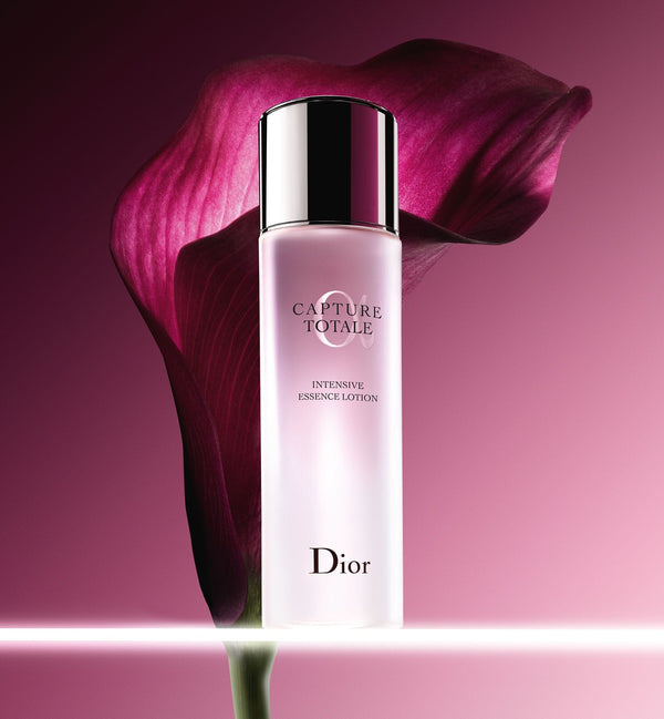 CAPTURE TOTALE INTENSIVE ESSENCE LOTION