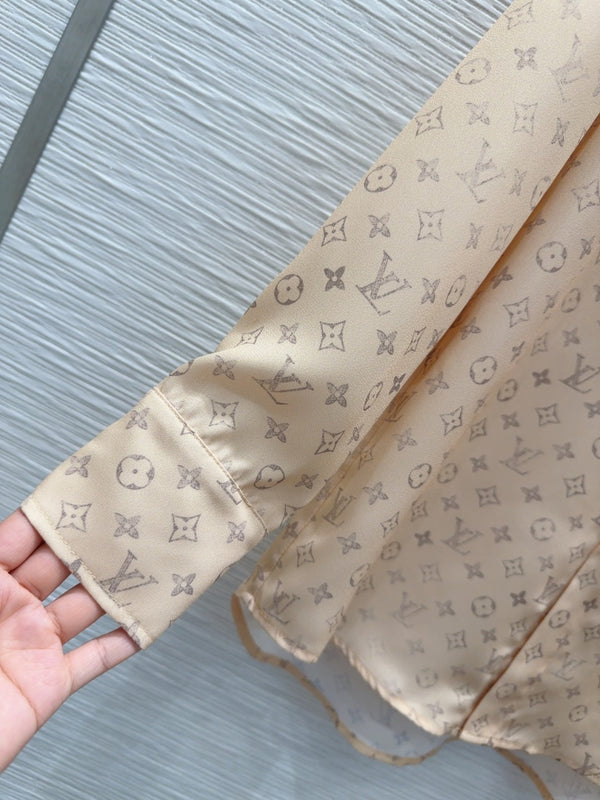 LV 25 Full Of Small Details Set Light Brown Poliester