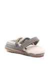 Ciabatte per bambina Mou Kids grigie con placca con logo color oro