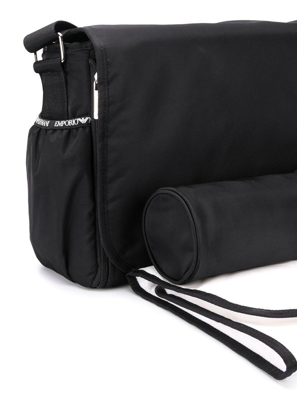 Borsa fasciatoio per neonati Emporio Armani Kids nera con logo